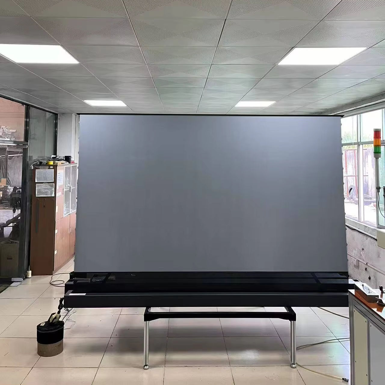 120 Inch ALR Fresnel Motorized - đánh giá và giá Projector Screen 120 Inch Motorized Ambient